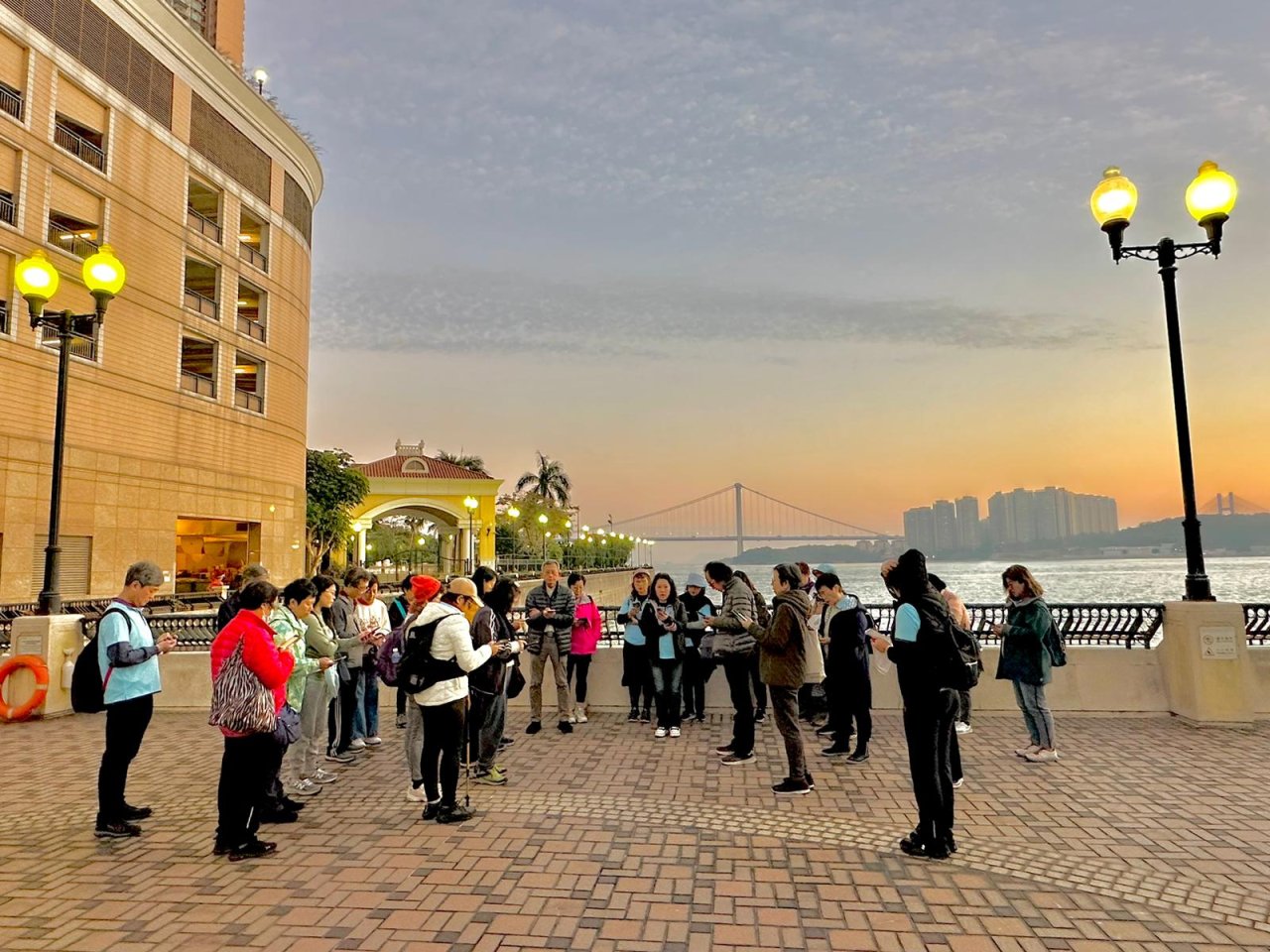 12月26日步行籌款~荃深全意濱海行